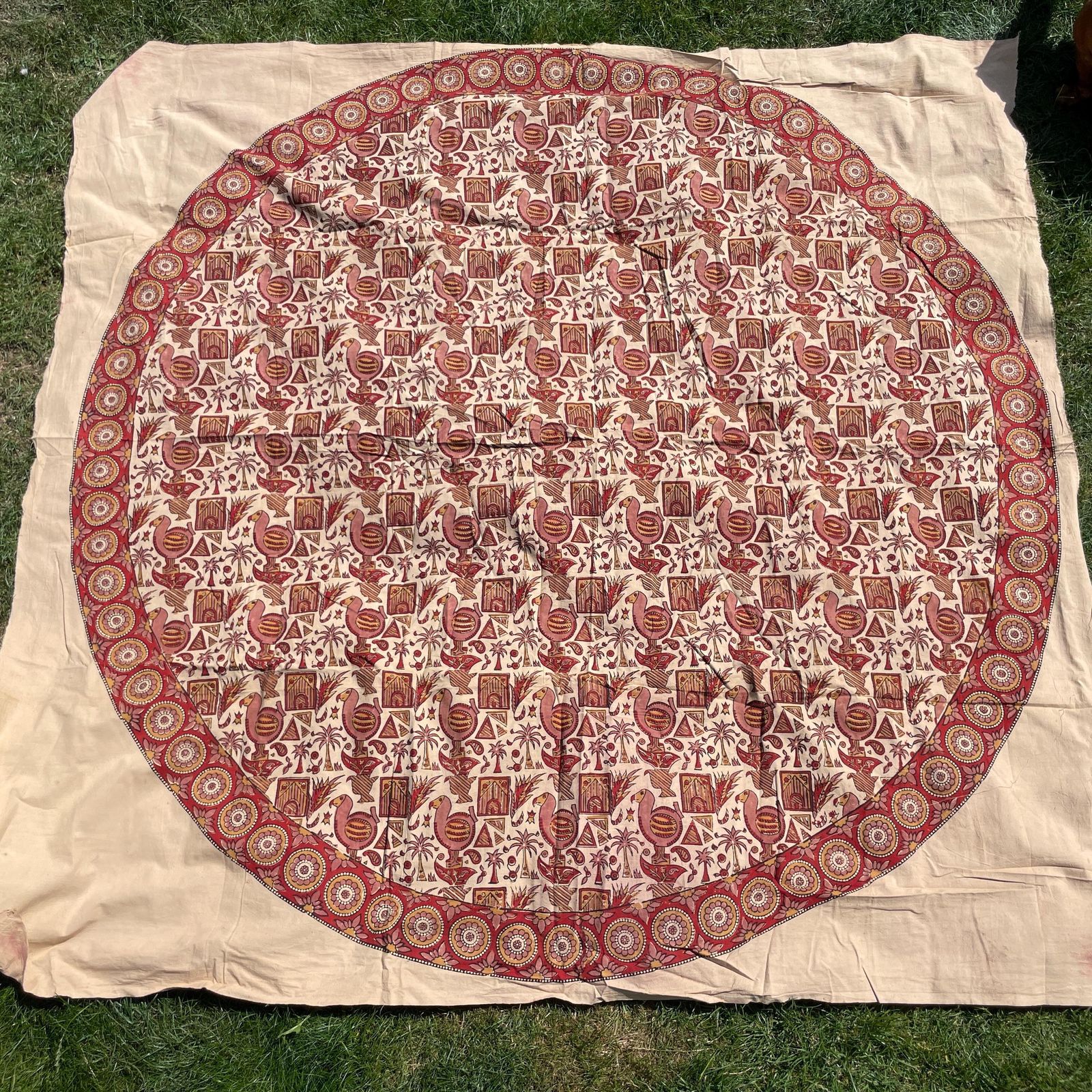 photo for sale Hand Printed Indian Fabric 167x163cm Dodo Bird Pattern Block Pink Red Tapestry Cotton Handmade Craft Round Making Traditional Cloth India