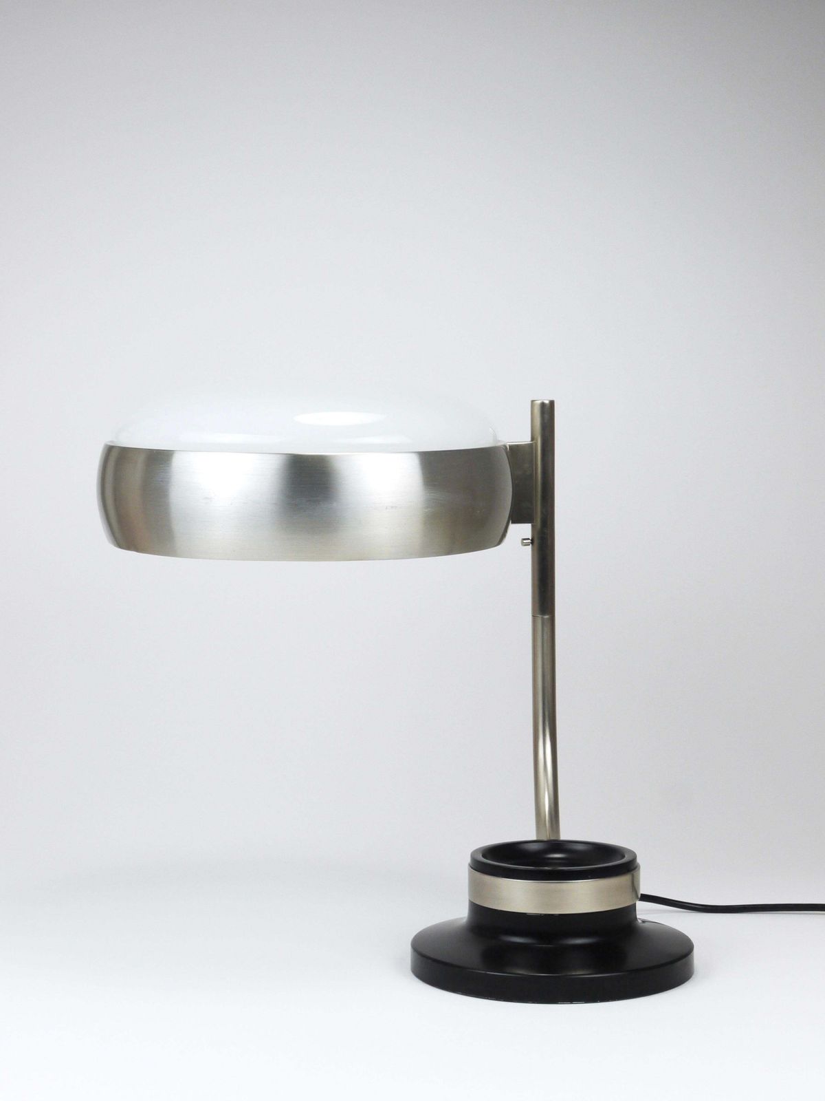 photo furniture Oscar Torlasco Black & Nickel Table Desk Swivel Lamp, Lumi Milano, Italy, 1960s