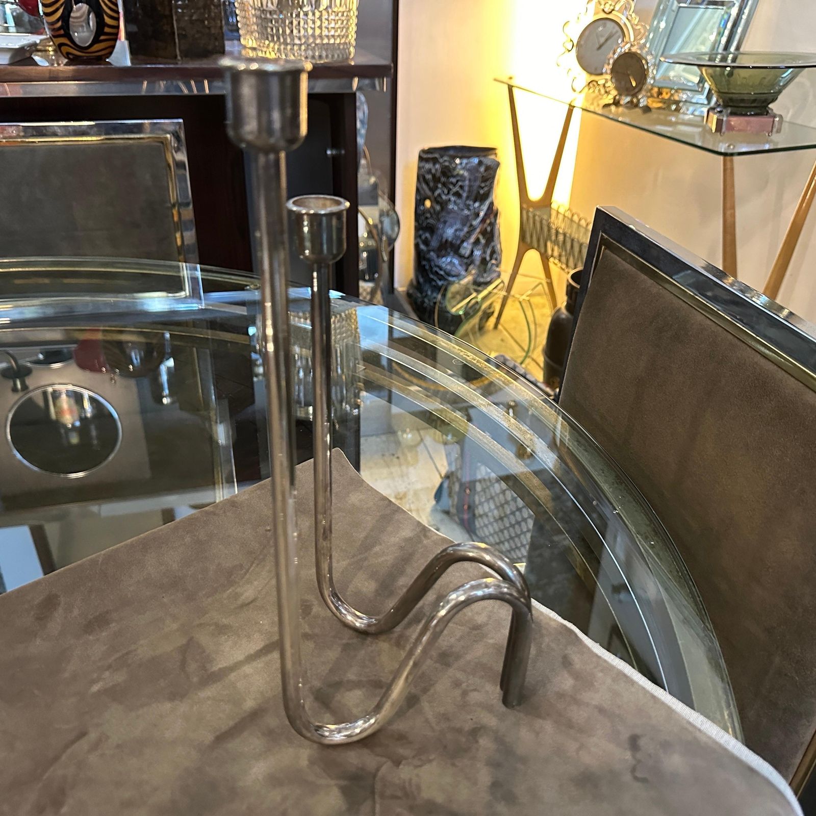 Two 1980s Iconic Lino Sabattini Minimalist Silver Plated Chandeliers photo furniture