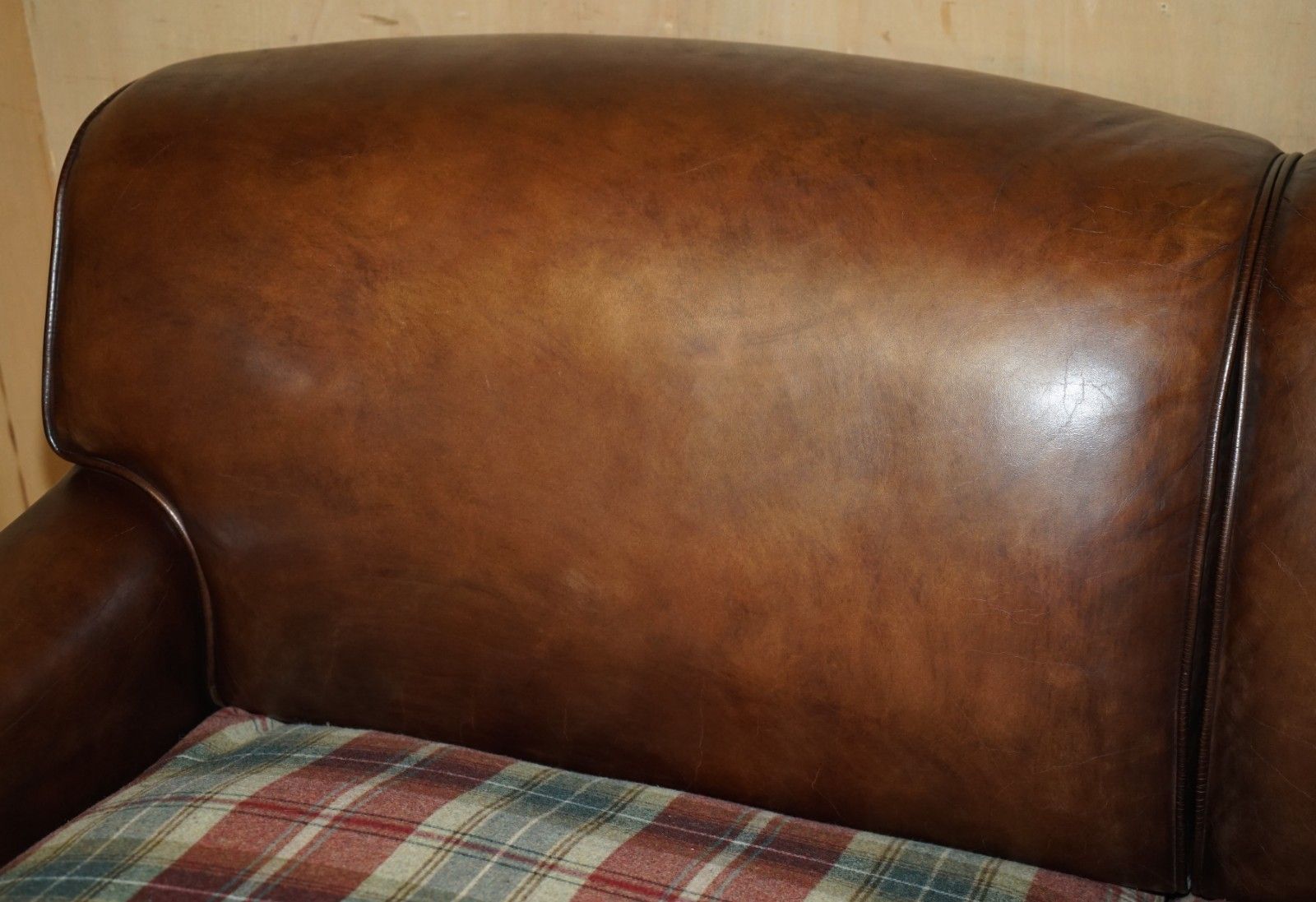 Fine George Smith Howard Brown Leather Signature Scroll Arm Sofa Tartan Cushions photo vintage