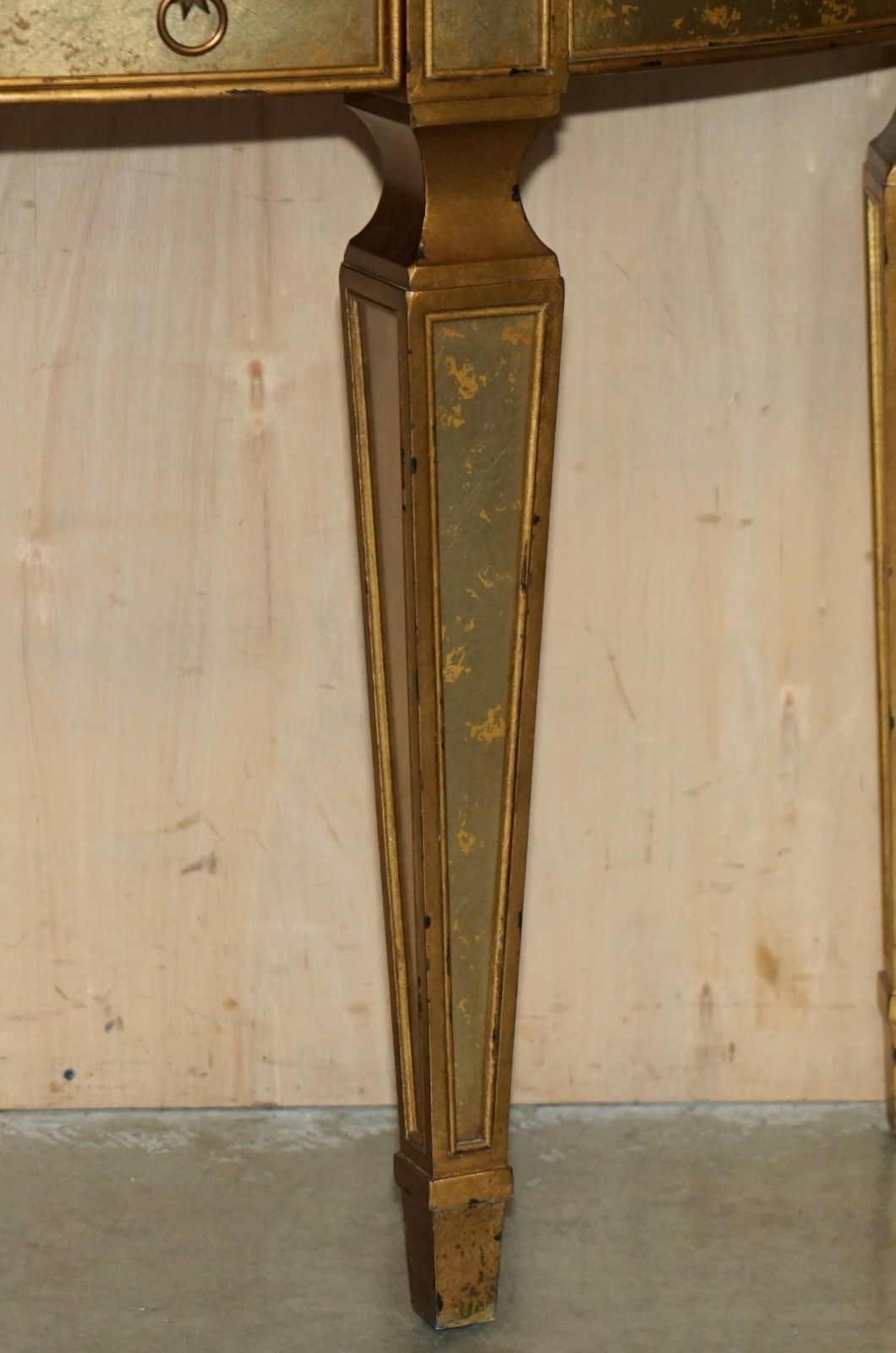 Theodore Alexander Eglomise Demilune Console Table Venetian Gold Gilt Finish photo vinterior