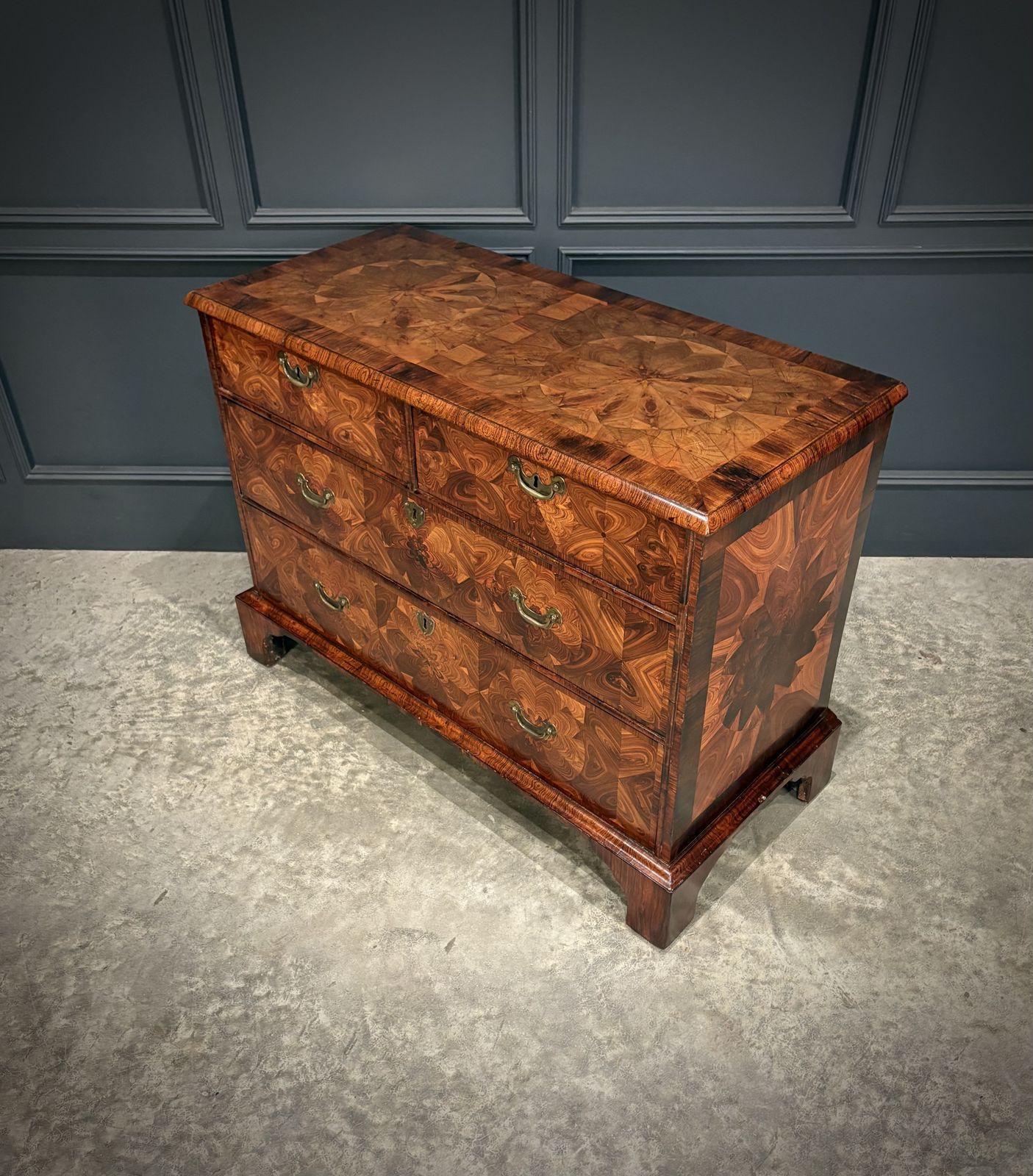 photo for sale Early 18th Century Kingwood Oyster Chest Of Drawers
