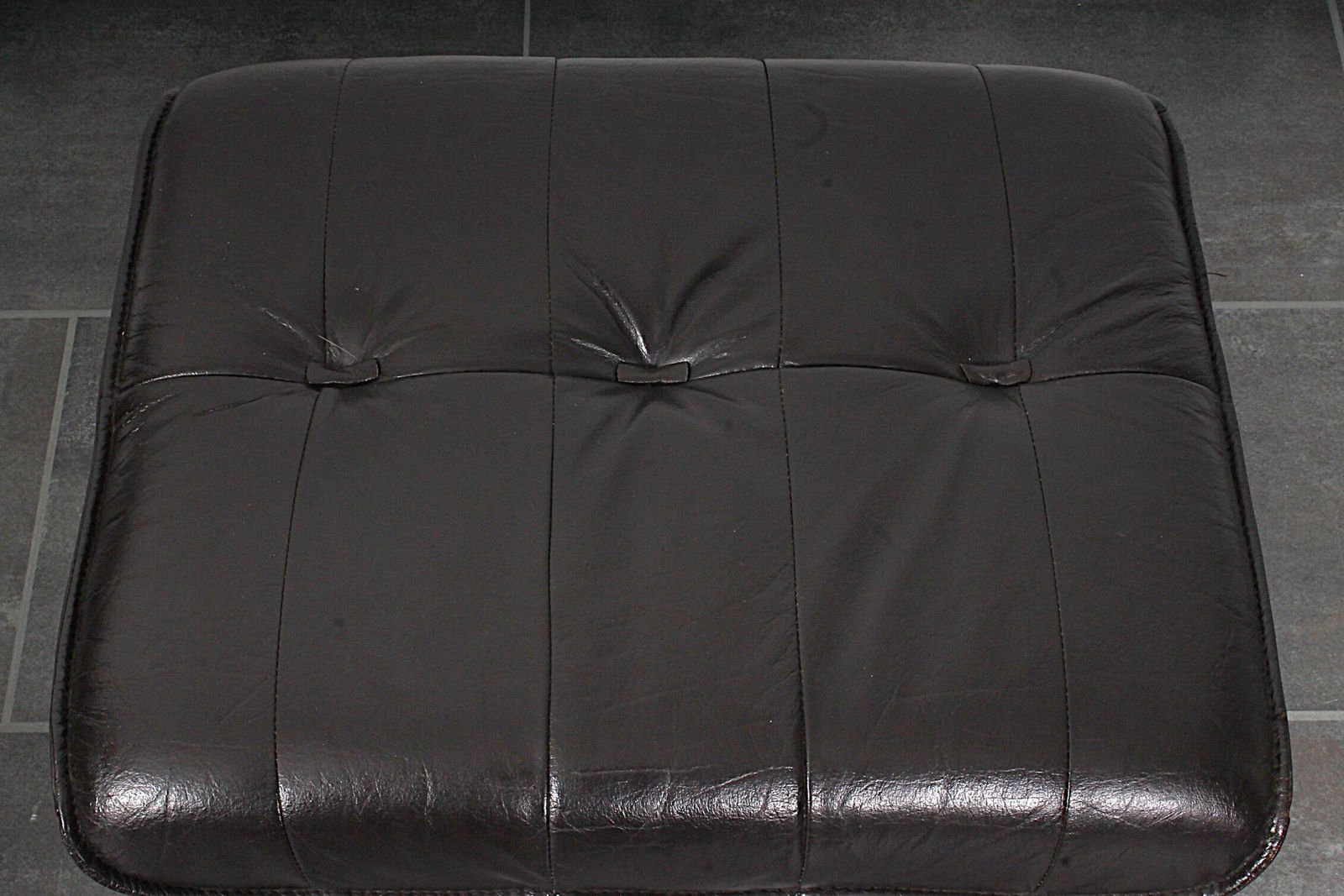 photo vintage Set Of Lounge Chair And Ottoman In Dark Brown Leather, From Unico 1970s, Set Of 2
