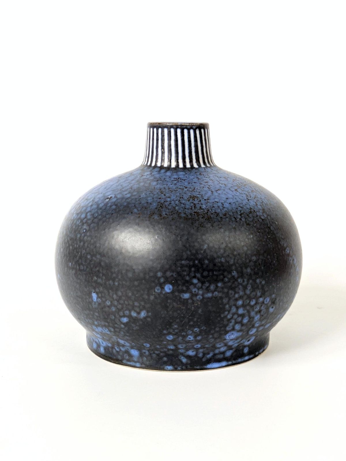 Vintage Thoms Keramik Vase, German Midcentury Pottery, Blue Splatter Glaze, Modernist Studio Art Ceramic, 1960s–1970s photo vintage
