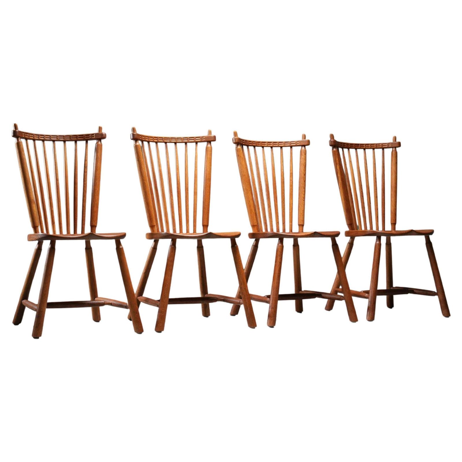Set Van 4 Spijlenrugstoelen In Eiken Van 'De Ster' Gelderland, Jaren 1960