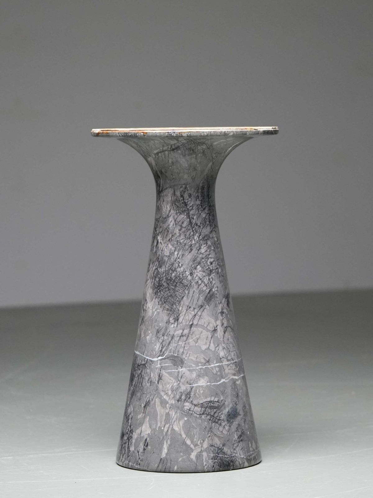 A. Mangiarotti M1 Dining Table For Tisettanta Early Production In Marble, 1969 photo Meubels