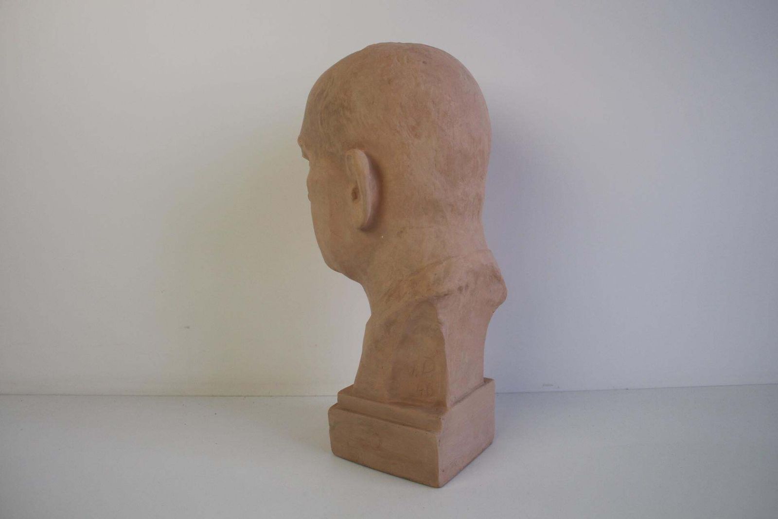 photo furniture Bust Of Edvard Beneš, President Of Czechoslovakia, 1946
