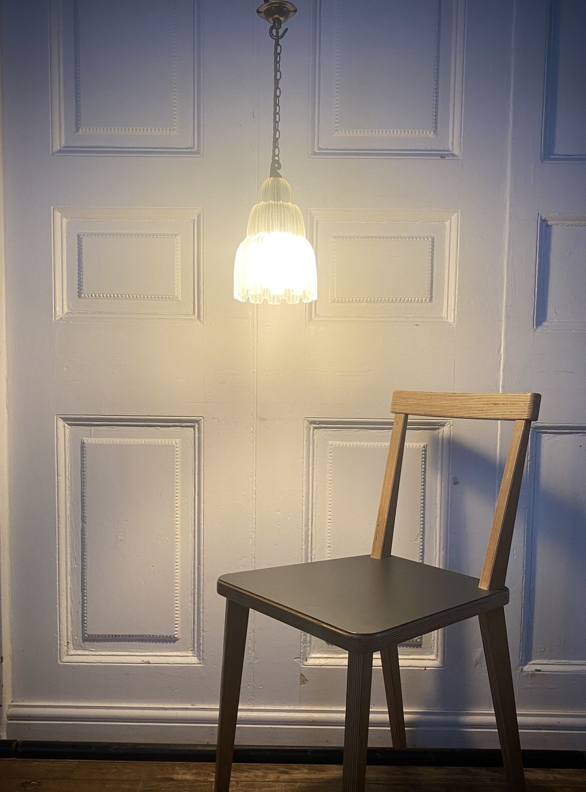 photo for sale French Art Deco 'Waterfall' Glass Pendant Light By Sabino.