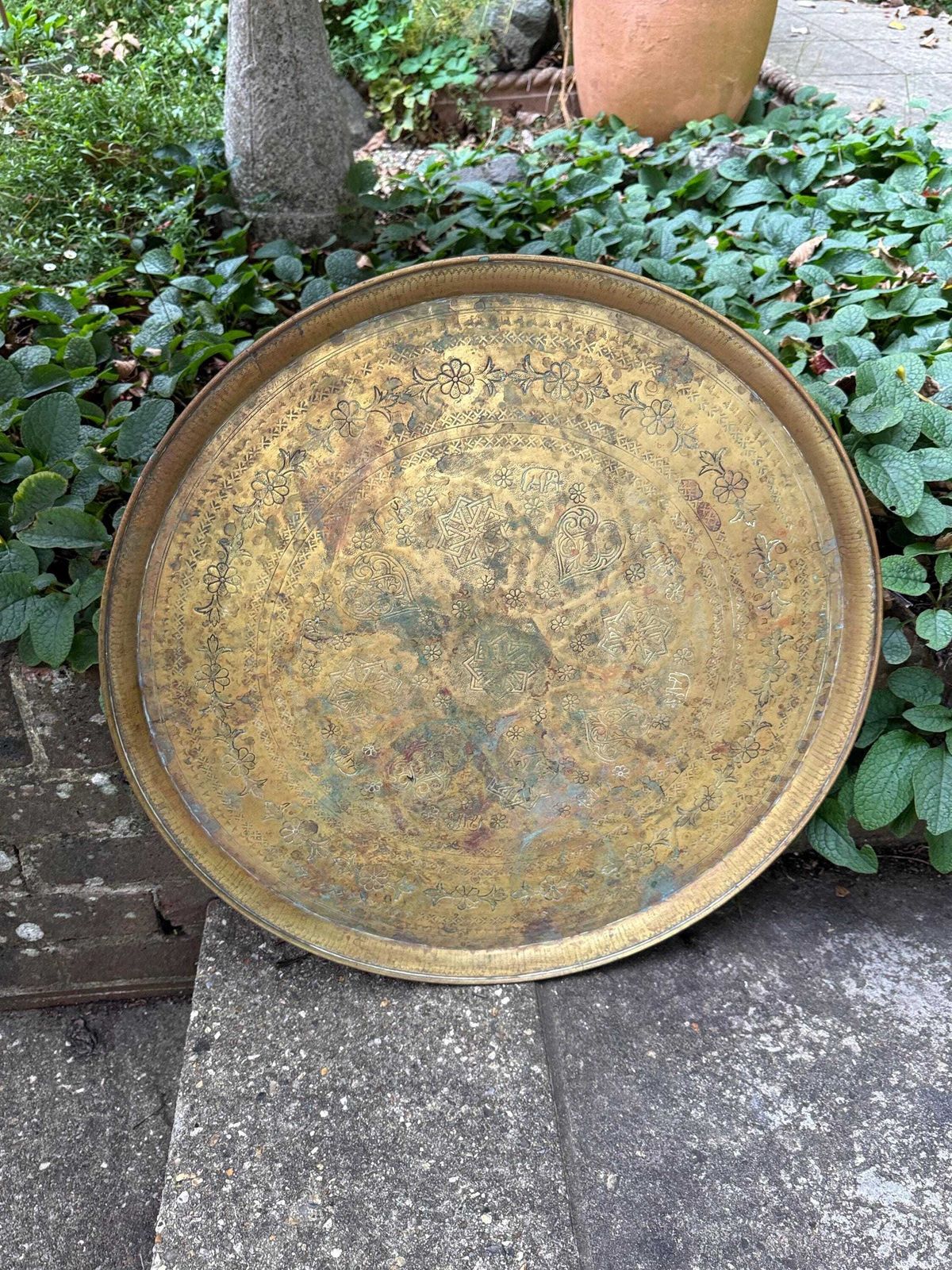 Antique 1920s Folding Brass Tray Table | Hand Etched Middle Eastern Table, Carved Hardwood Base, Moorish Style, Plant Stand, Plant Table photo vinterior
