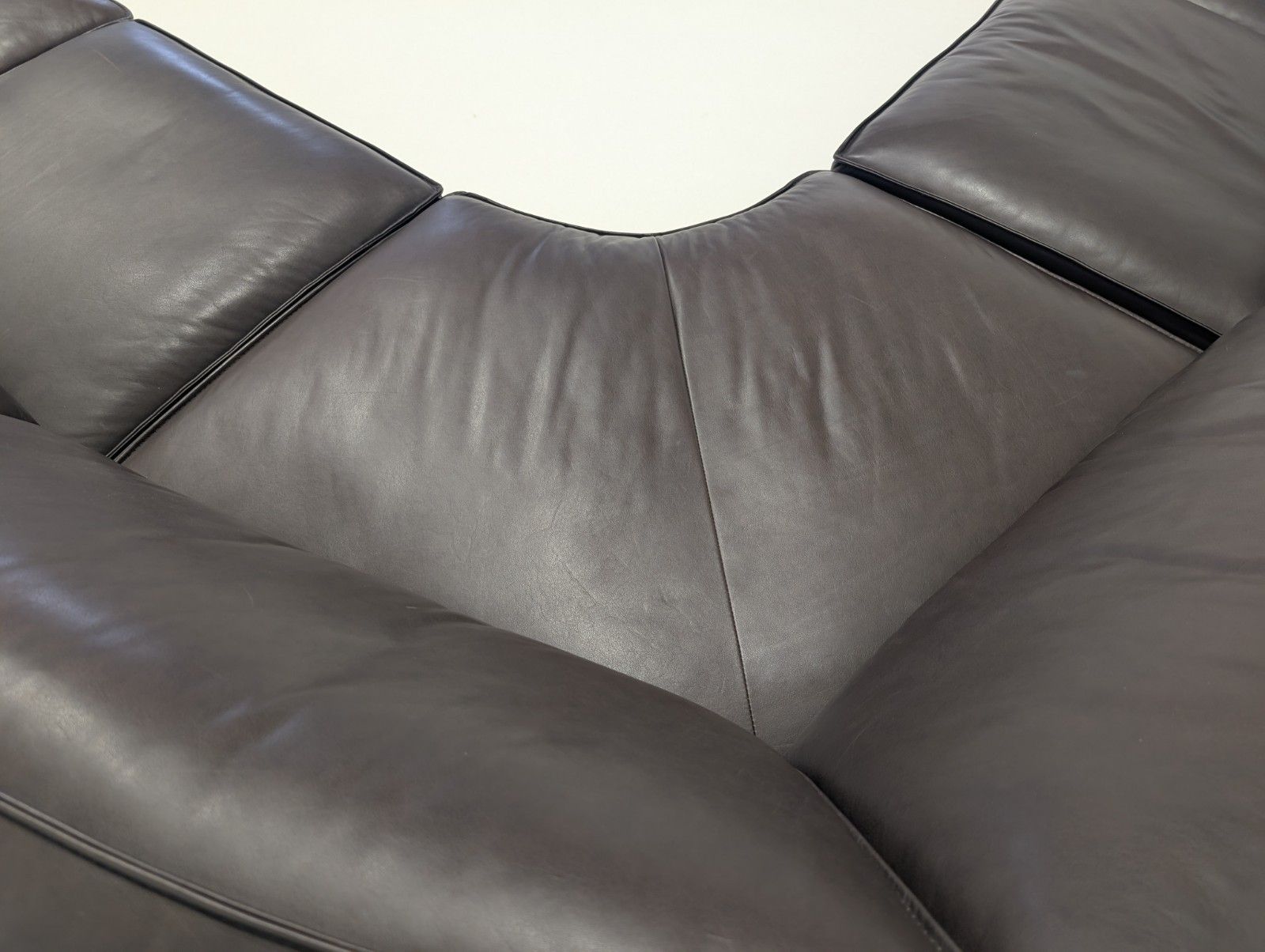 Black Label Corner Sofa Excellent Condition Save £££ photo Furniture