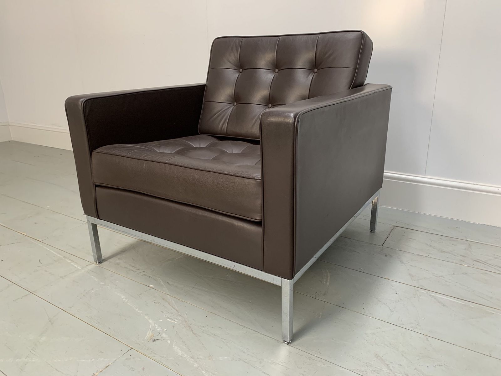 Pair Of Knoll Studio “Florence Knoll” Lounge Chair Armchairs photo Furniture