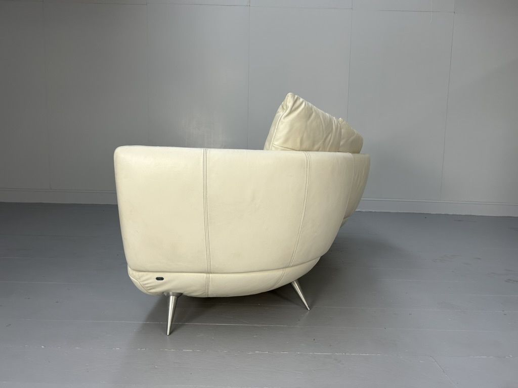 photo furniture De Sede “Ds 102 Shell” 3 Seat Sofa – In Pale Leather