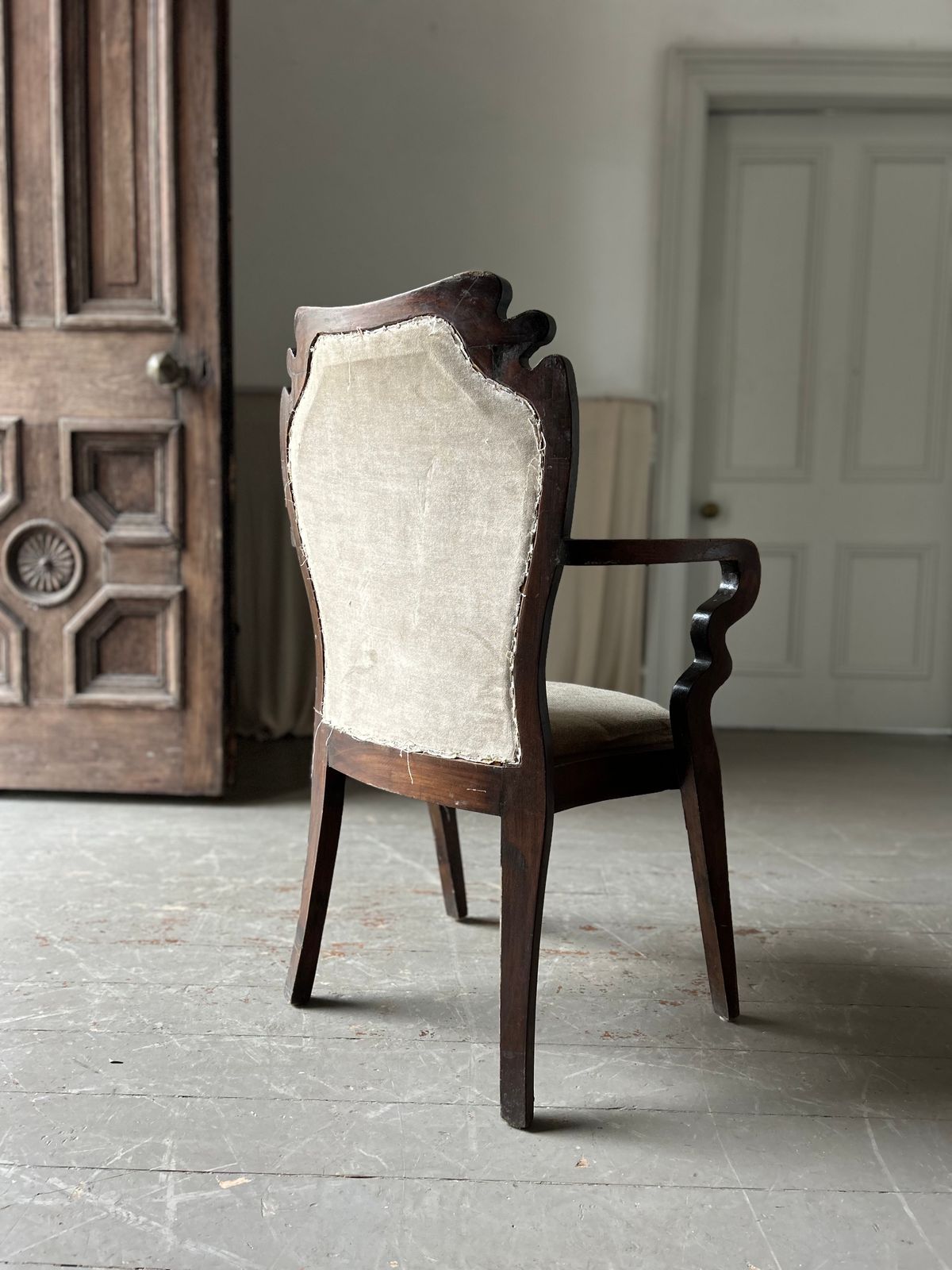 8 X Bombay Baroque Sgabello Chairs In The Manner Of Lutyens photo for sale