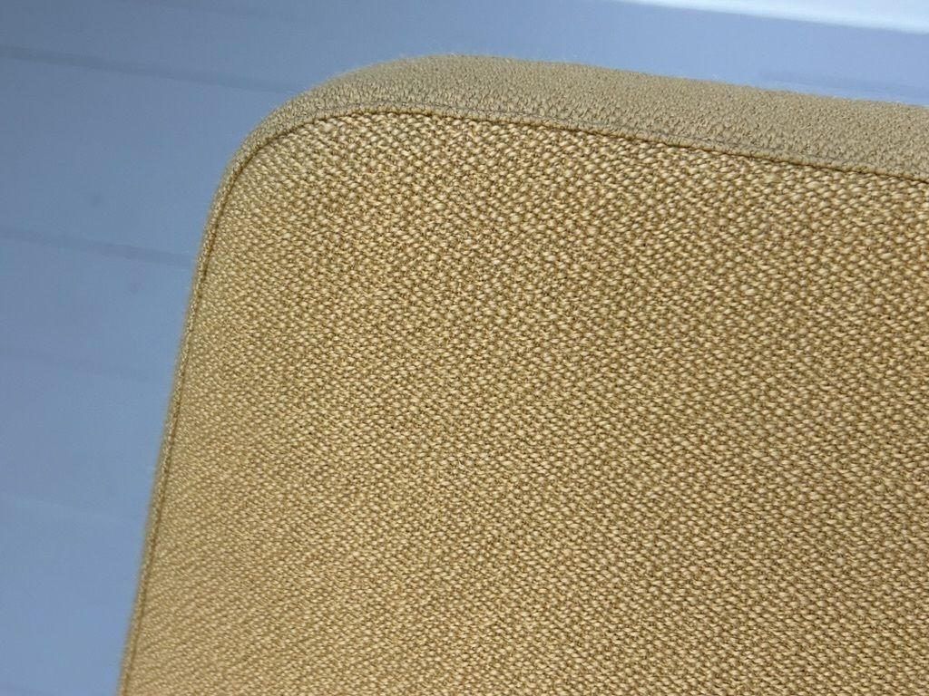 Furniture B&B Italia “Metropolitan Me100” Armchair – In Yellow Wool photo