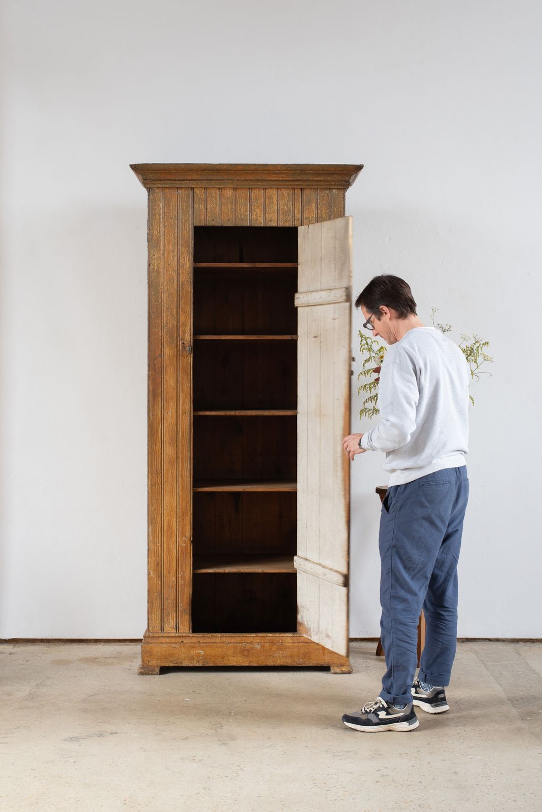 19th Century Butt And Bead Swedish Farmhouse Cupboard photo buy