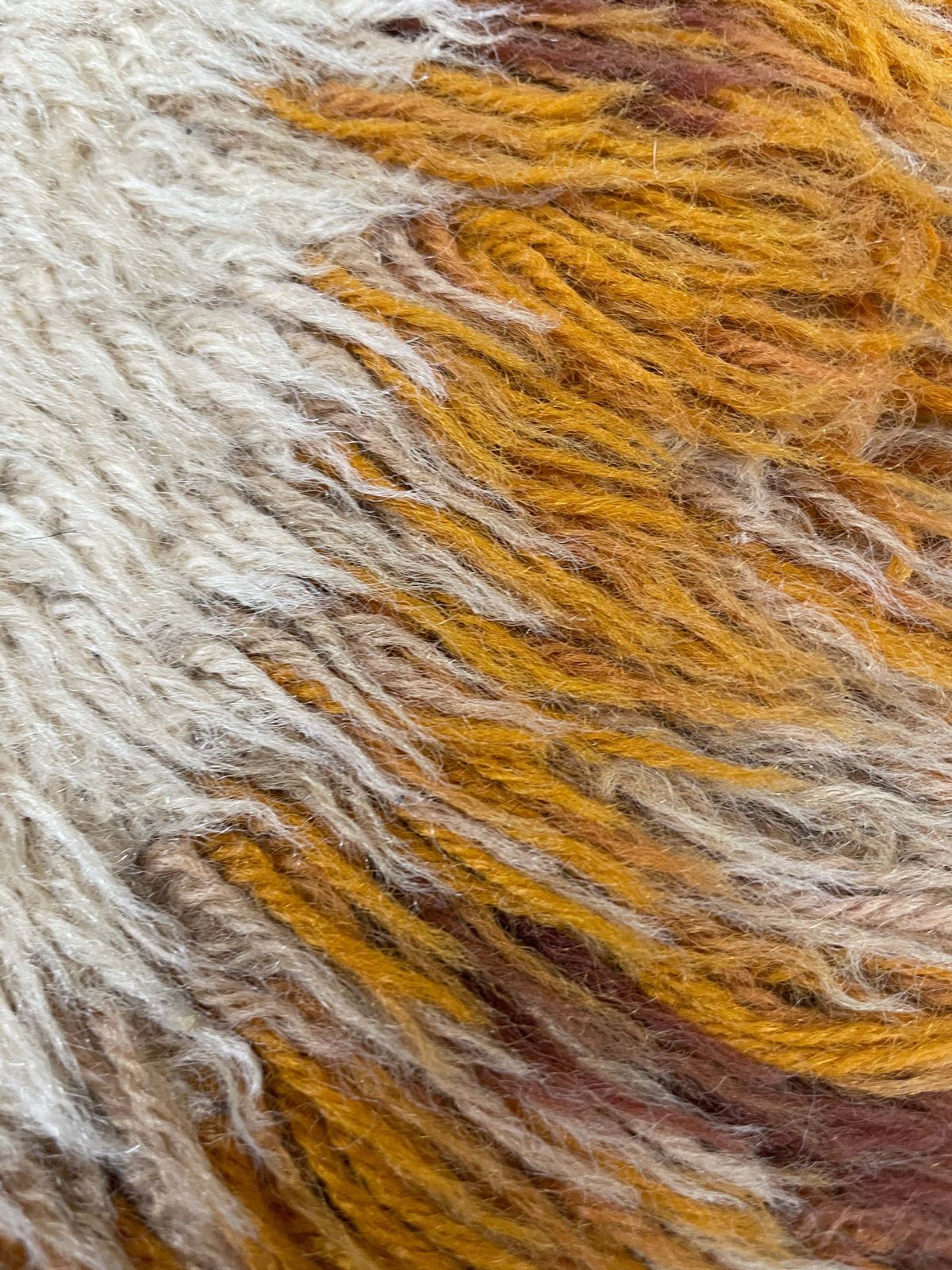 photo vinterior 1970s Round Shaggy Rya Rug In Brown Cream Mustard