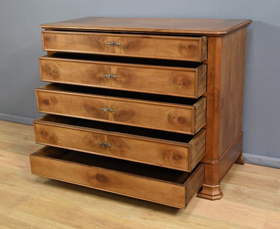 photo vinterior Cherrywood Chest Of Drawers, Louis Philippe Style – 1900