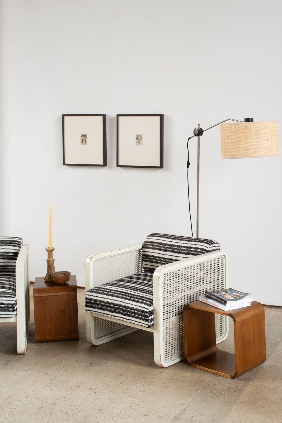 photo furniture Pair Of 1970s Rattan Chairs In Antique Striped Hemp