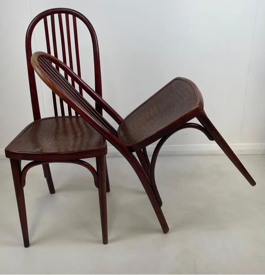 photo furniture Pair Of Bentwood Chairs By Josef Hoffmann For Thonet