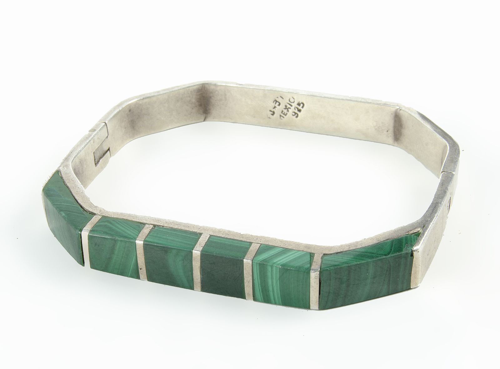 Mid Century Sterling Silver And Malachite Jewelry Set: Necklace, Pair Of Bracelets And Pendant From Taxco, Mexico, Presumably By Los Castillo photo vintage