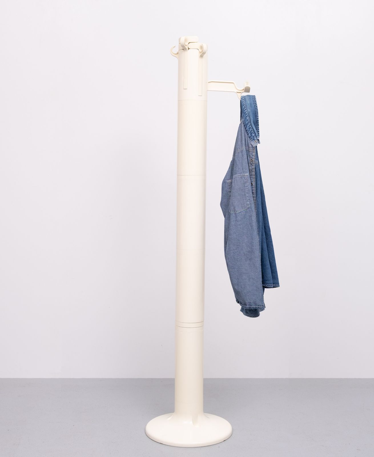 photo vinterior Organic Planta Standing Coat Rack By Giancarlo Piretti For Castelli, 1970s