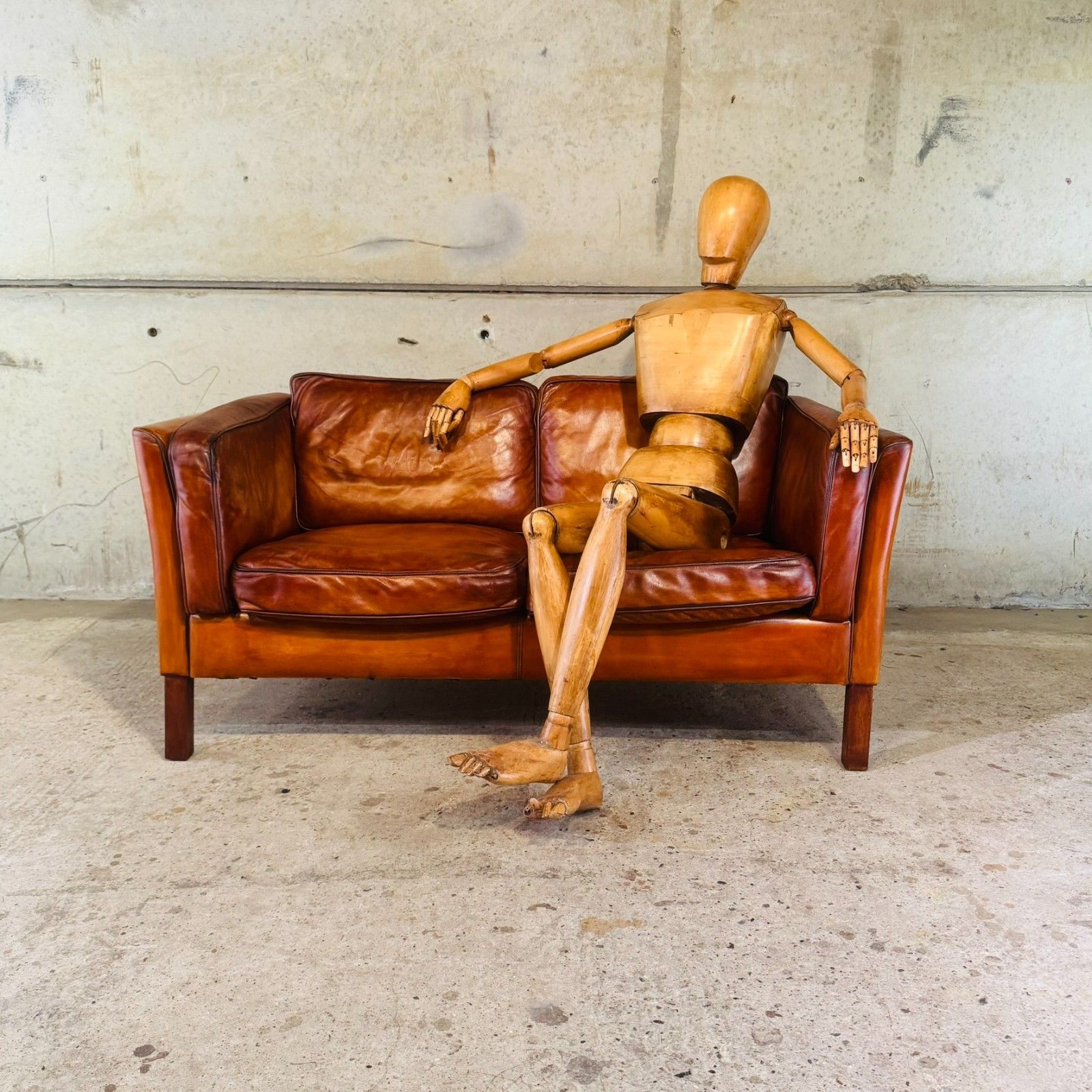 Danish Light Tan Leather 2 Seater Sofa — Elegant Lines #A763 photo furniture