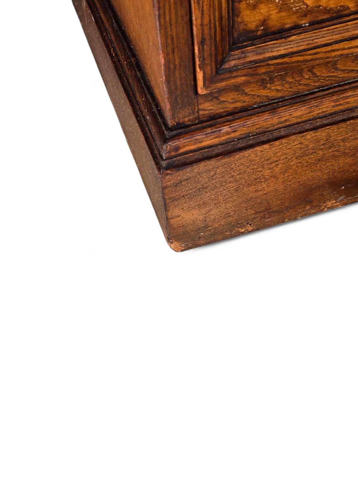 photo vinterior Early 20th Century Oak Howard & Sons Chest Of Drawers