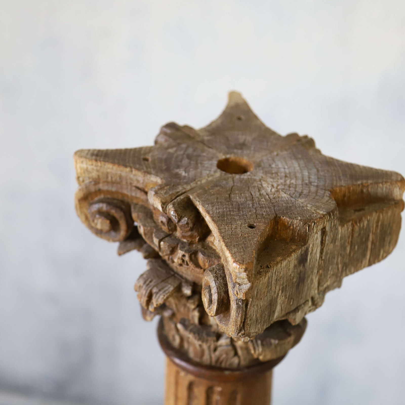 Pair Of Antique Hand Carved Wooden Corinthian Columns   Classical Architectural Display photo vinterior