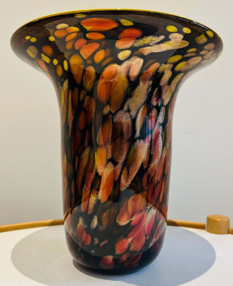 1990s American Contemporary Handblown Brown & Black Aventurine Glass Vase photo vinterior