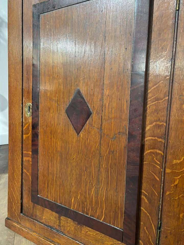 Victorian Oak Corner Cupboard photo 189.0