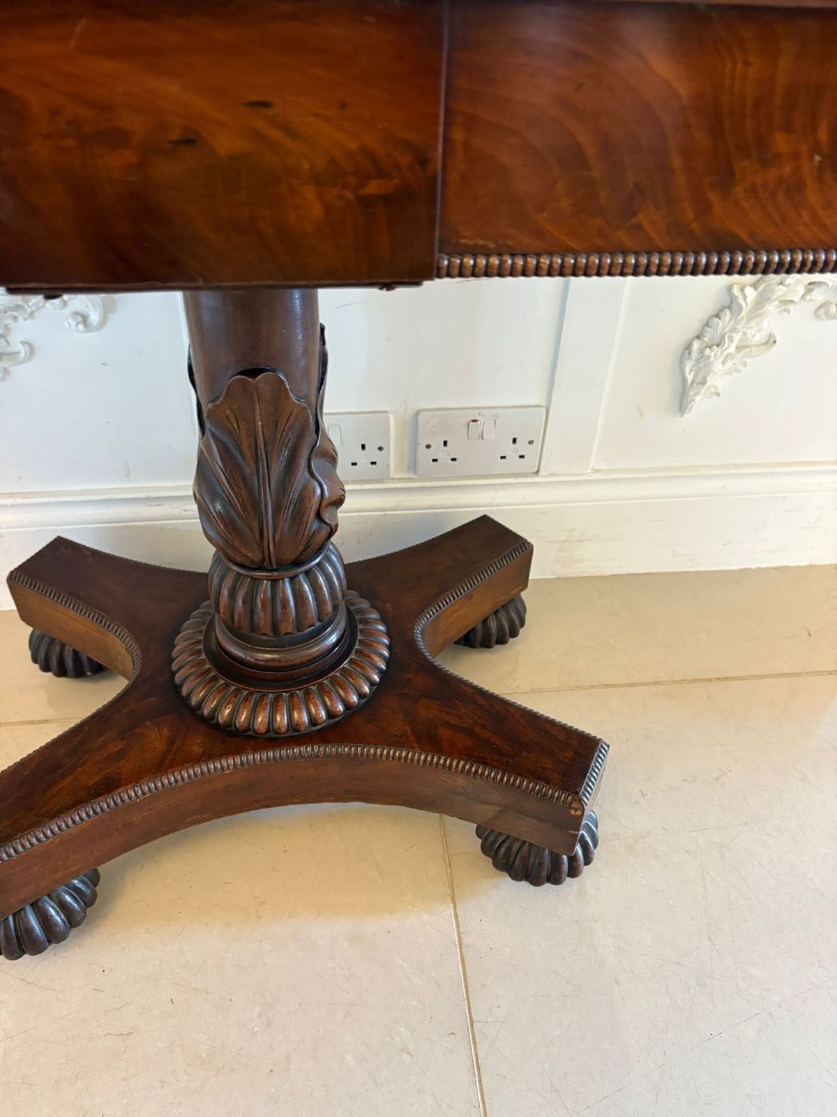 Antique 19th Century Quality Figured Mahogany Side Table photo Furniture