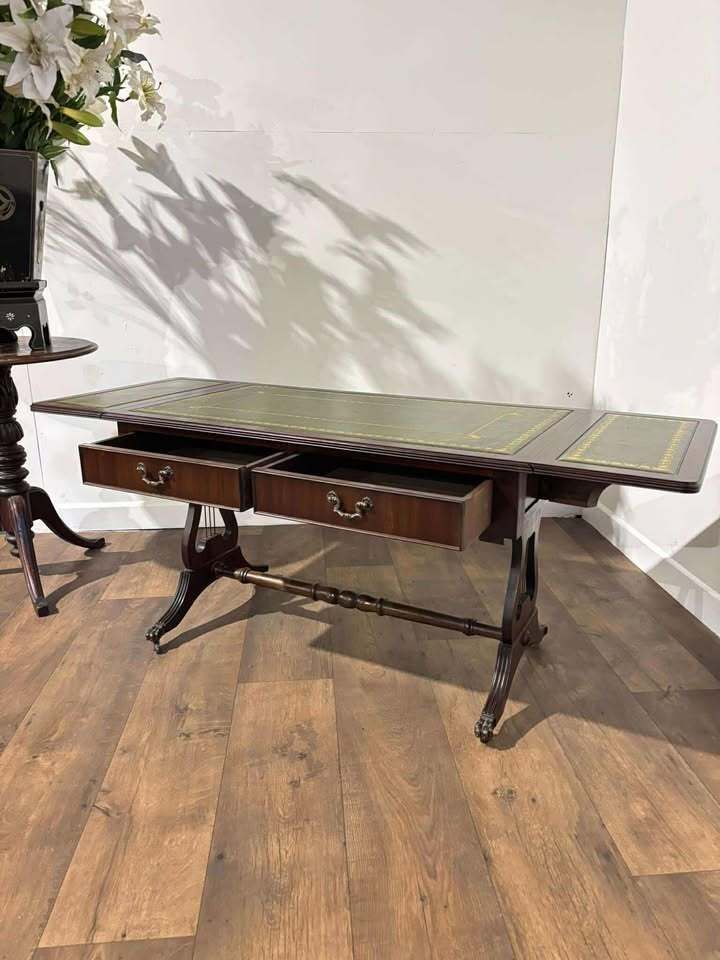 photo for sale Vintage Mahogany Drop Leaf Coffee Table