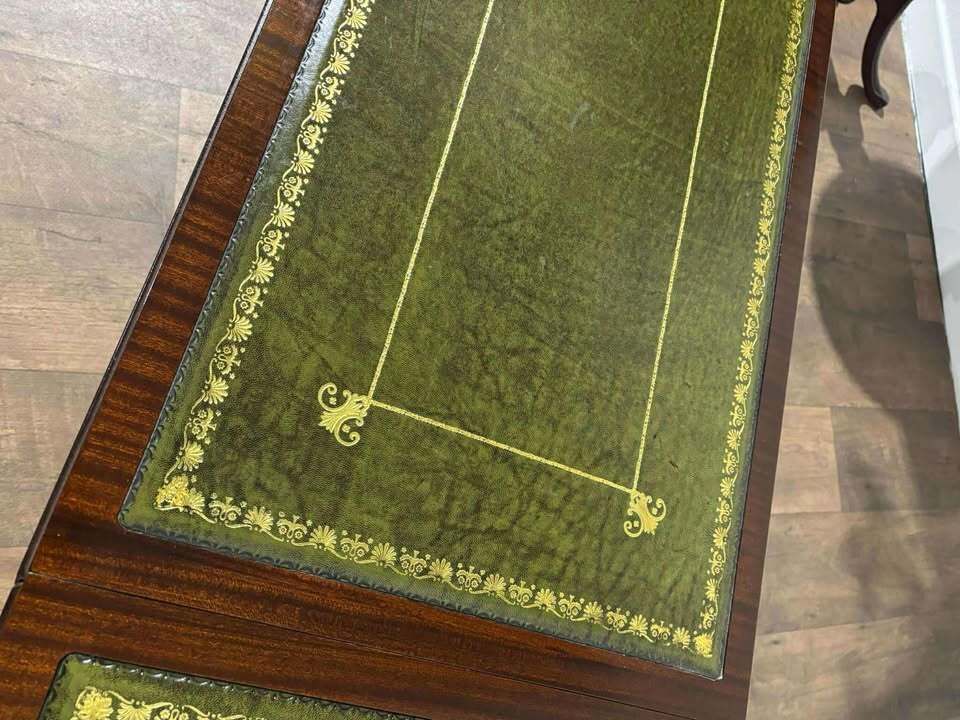 photo buy Vintage Mahogany Drop Leaf Coffee Table