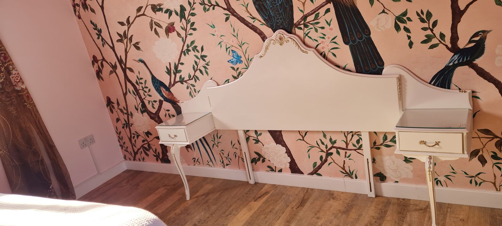 Mid Century Headboard With Bedside Tables photo vinterior