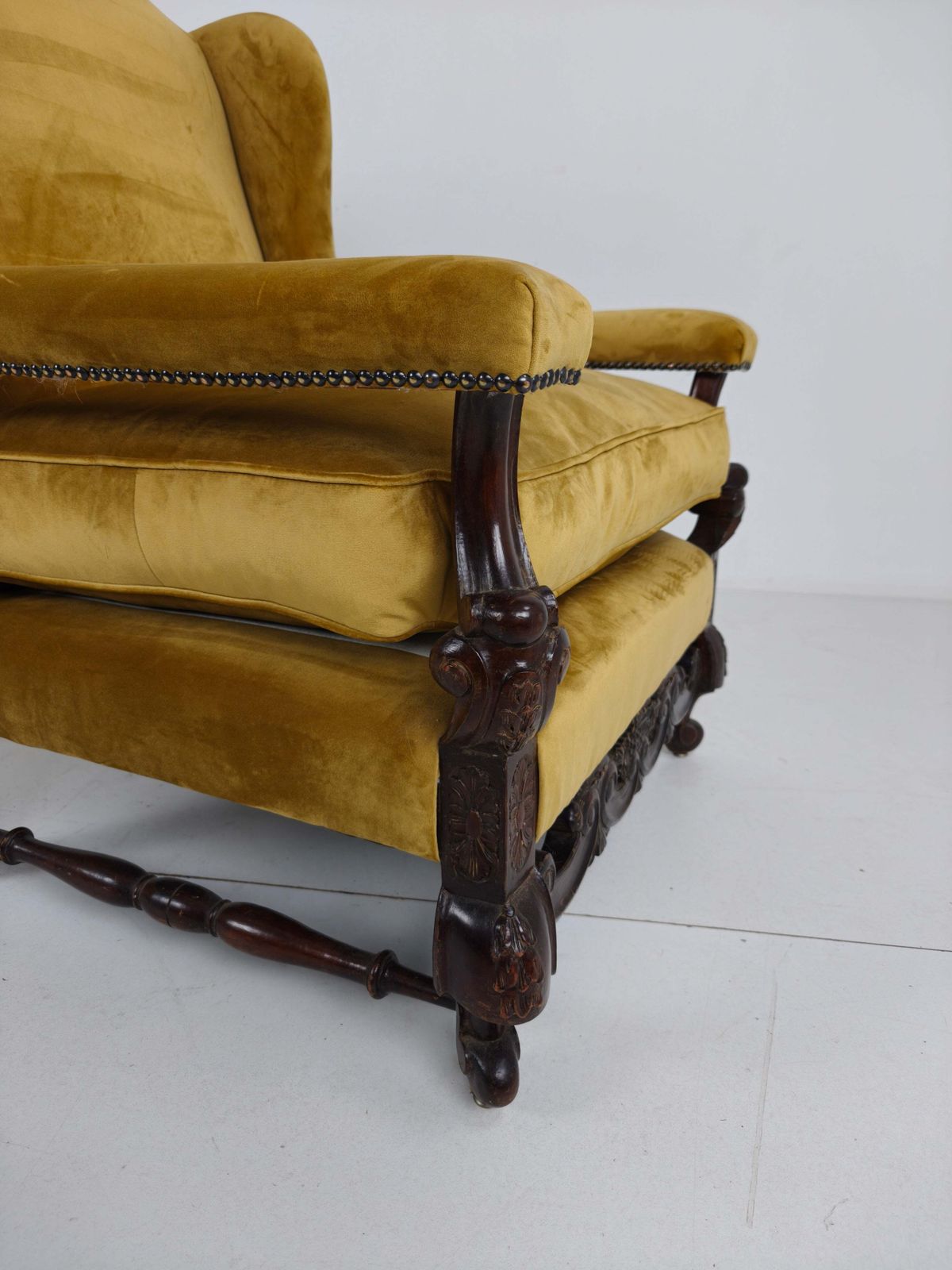 Pair Of 19th Century Carved Walnut Armchairs – Floral Motifs – Velvet Upholstery photo for sale