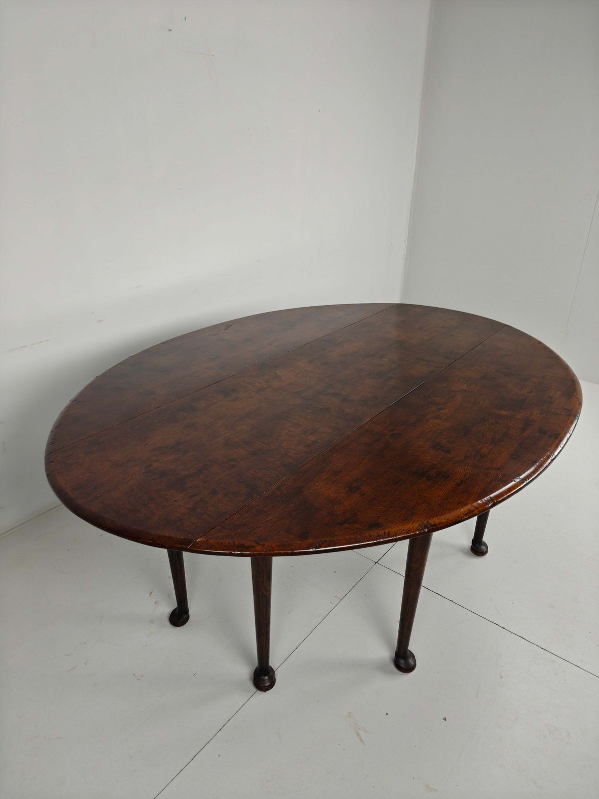 Furniture Antique English Drop Leaf Dining Table – Victorian – 8 Legs – Oval Shape – Seats 8 photo