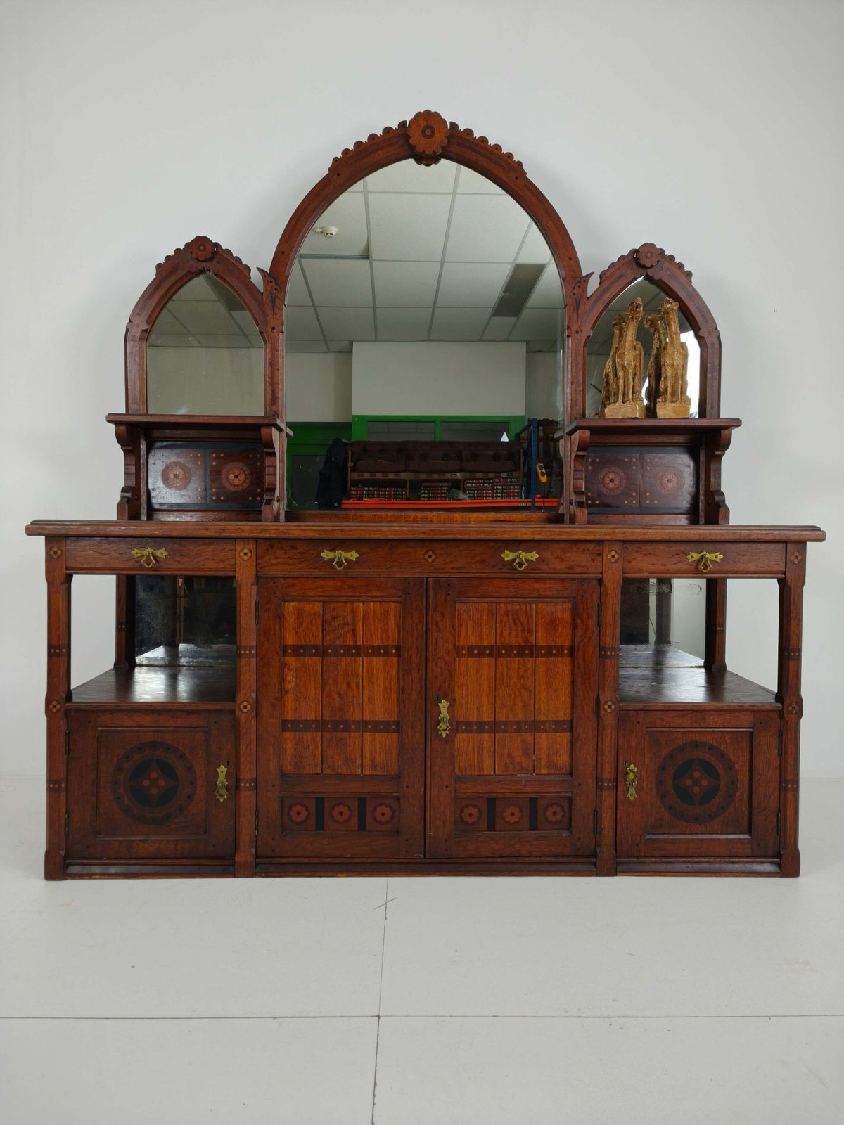 Rare 19th Century English Arts & Crafts Oak Sideboard By Pratt & Prince – Sunflower Motif Inlay