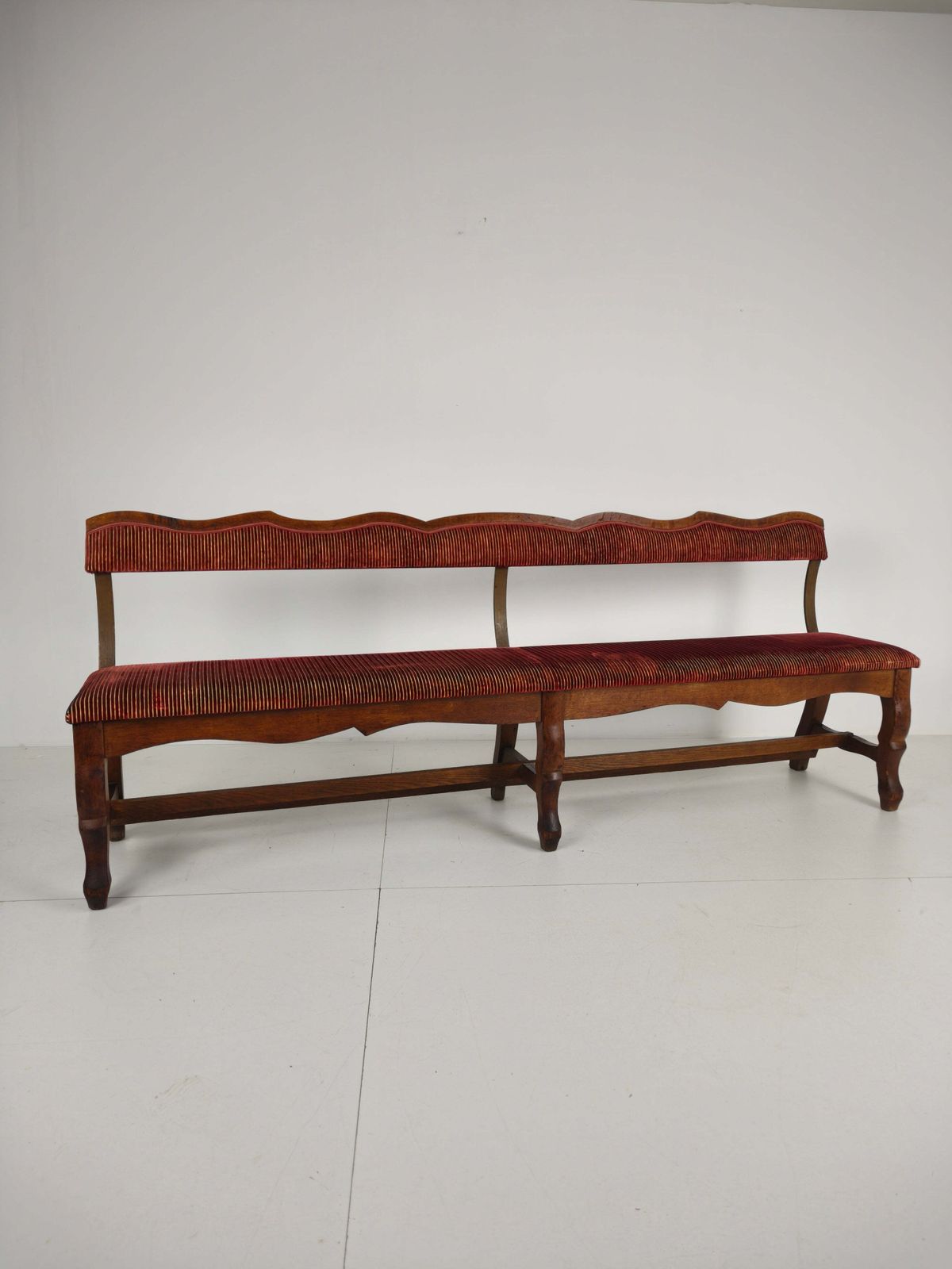 Unique Early 20th Century Oak Hall / Dining Bench