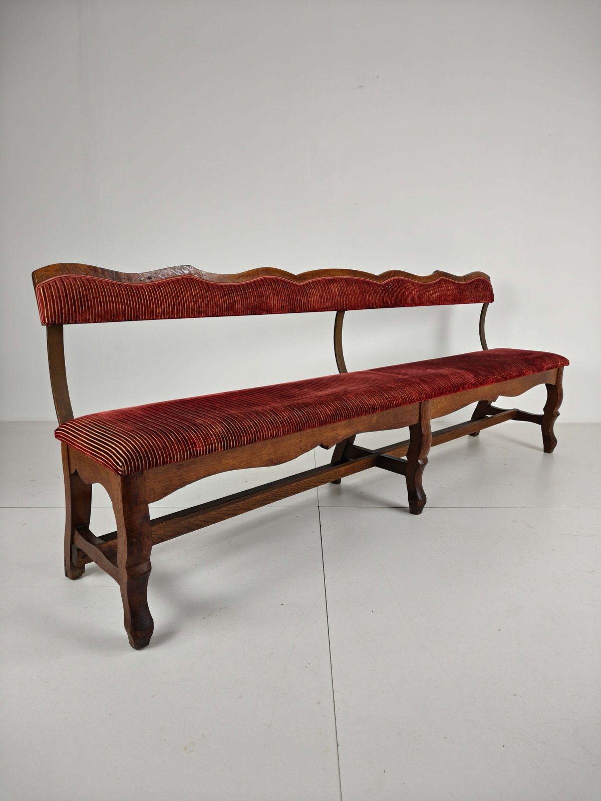Unique Early 20th Century Oak Hall / Dining Bench photo for sale