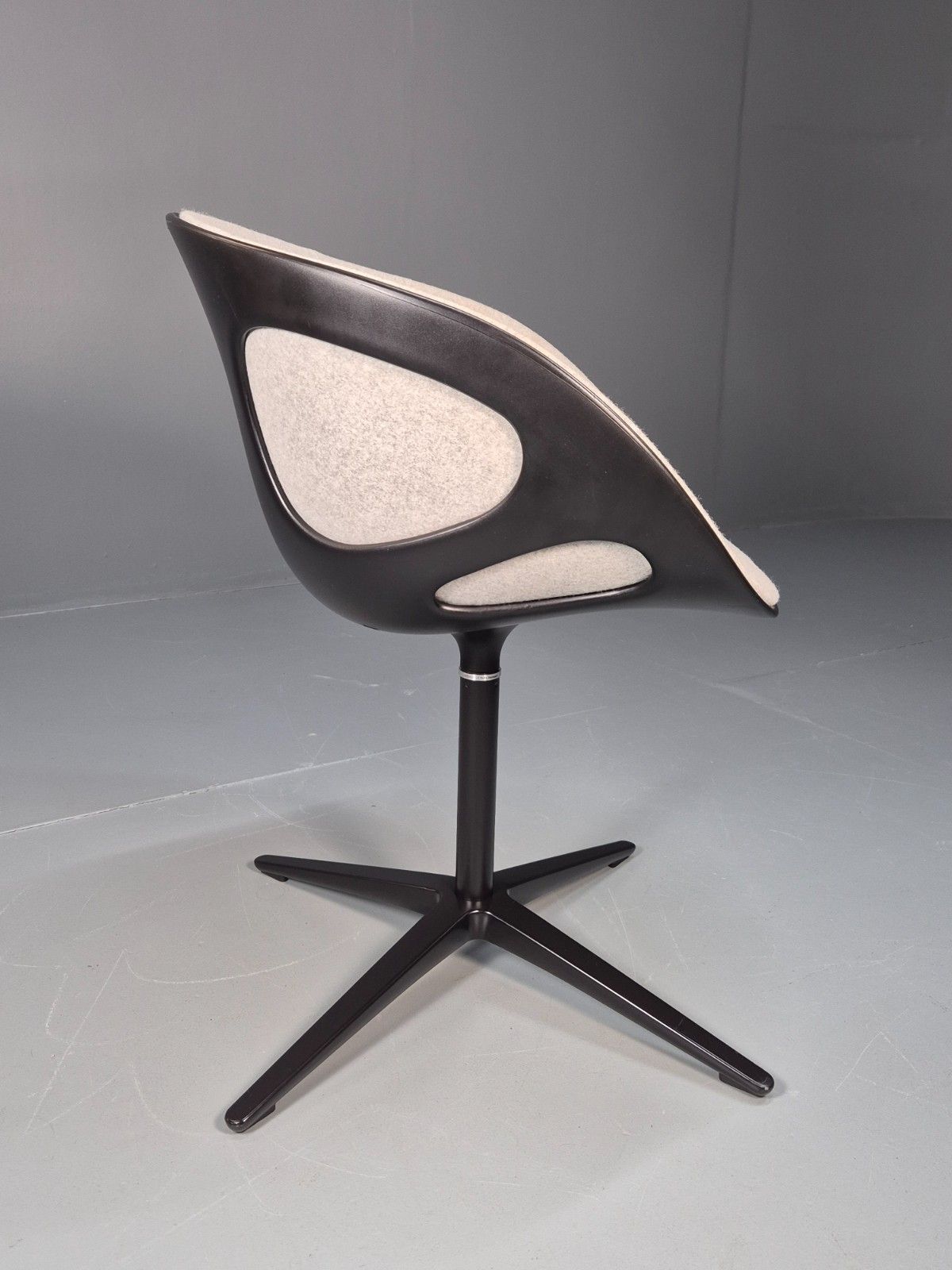 Fritz Hansen Rin Chair By Hiromochi Konno Full Upholstery Modern Eb10565 Mswi photo vinterior