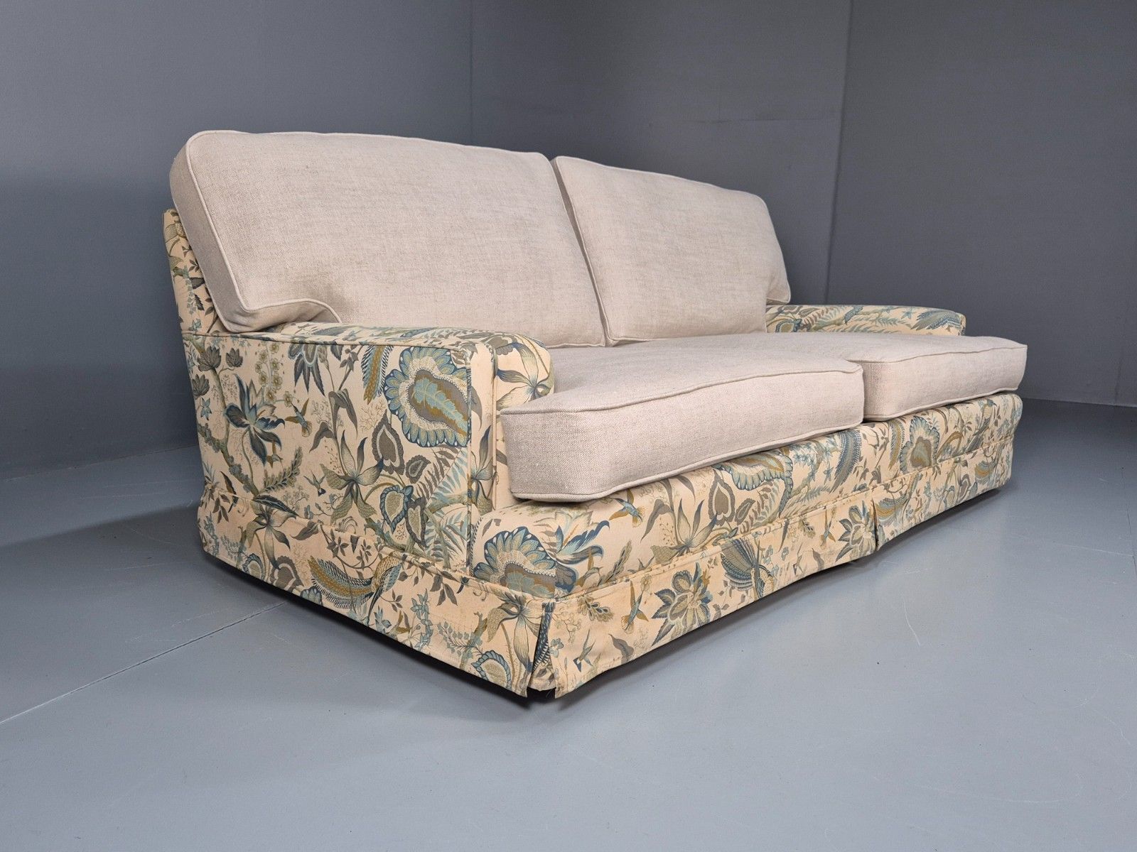Vintage 1960s Two Seater Settee Sanderson Suva Fabric New Cushions  Eb10460 M3ss photo for sale