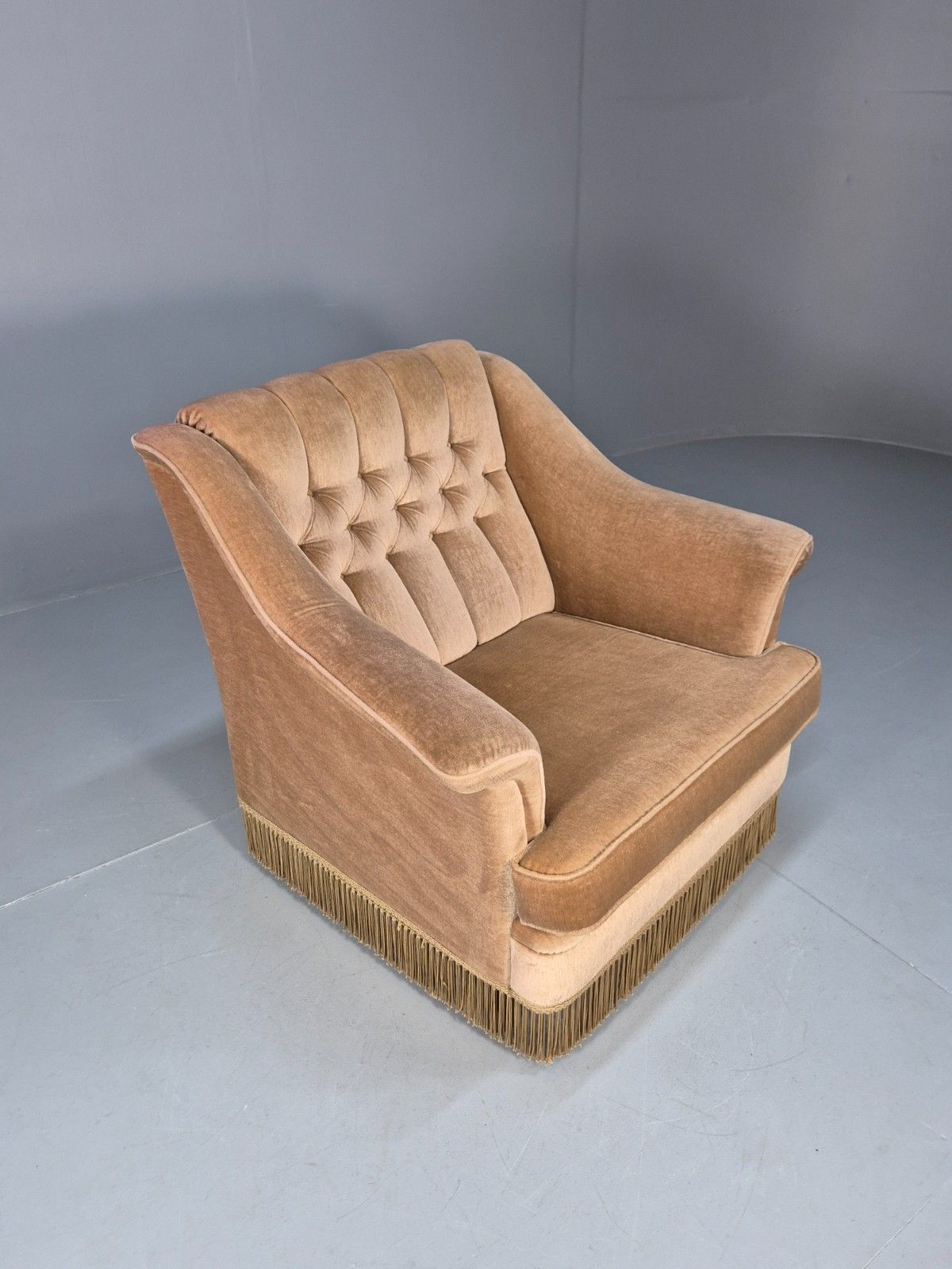 photo furniture Vintage Danish Green Velour 1970s Lounge Chair Retro Mcm Eb10425 Mnor