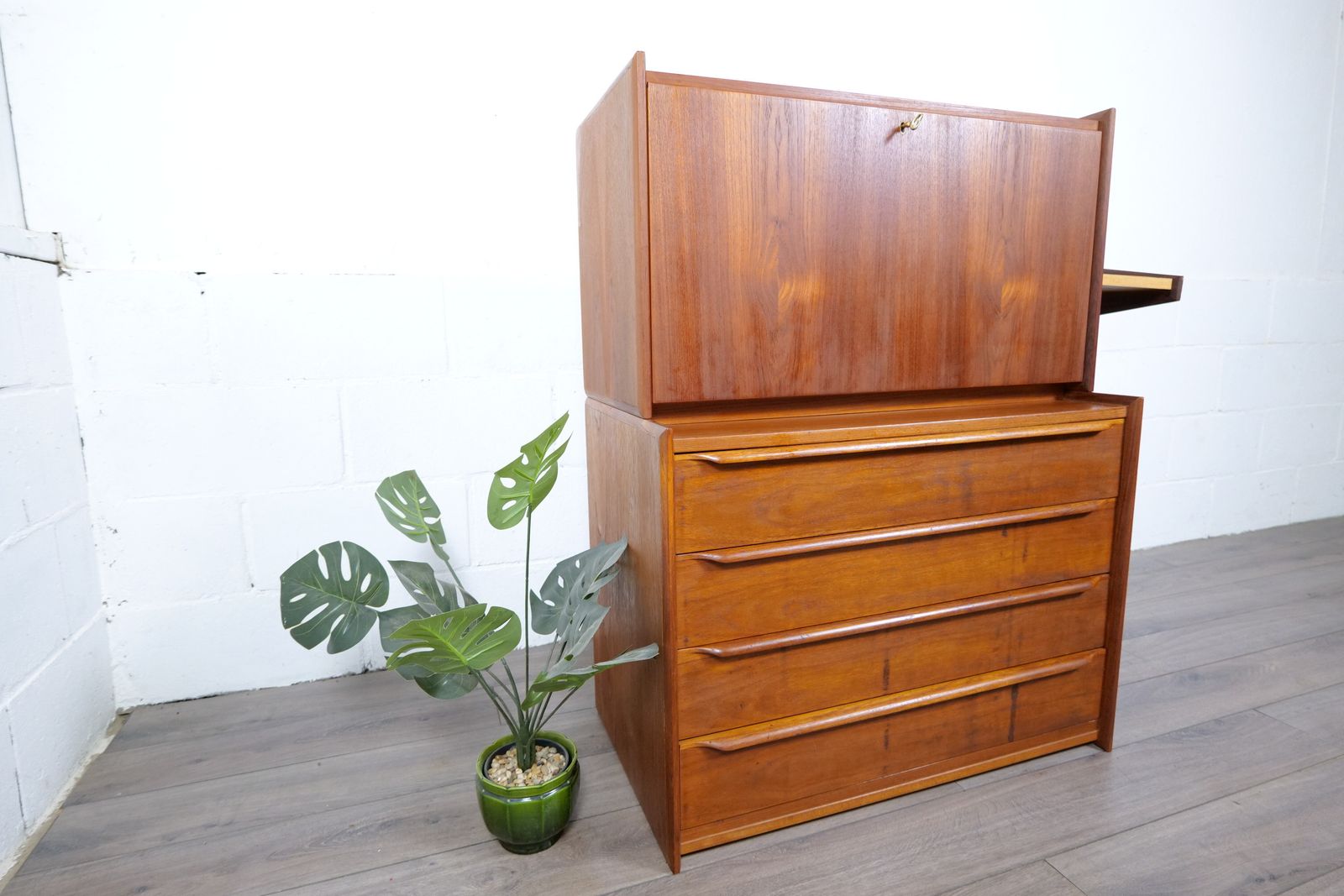 photo buy Scandinavian Teak Bureau & Chest Of Drawers
