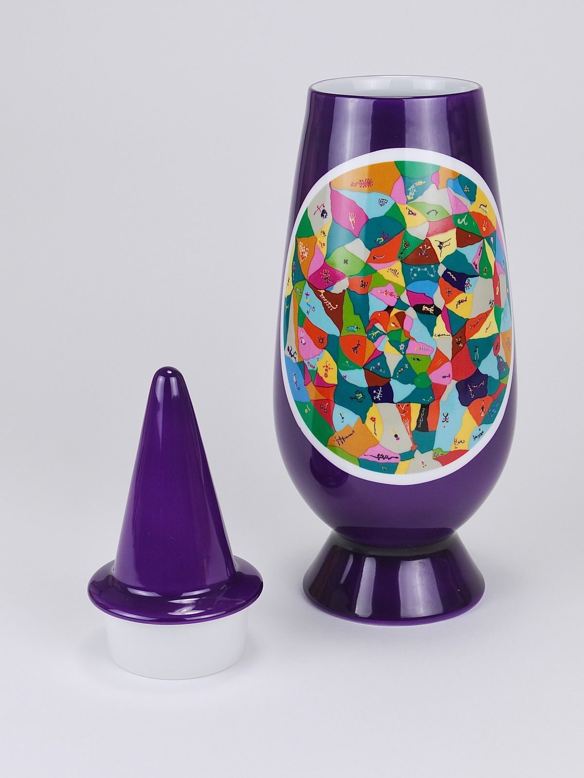 1374.0 Alessandro Mendini X Luigi Ontani 100% Make Up Limited Lidded Vase, Alessi, 1992 photo