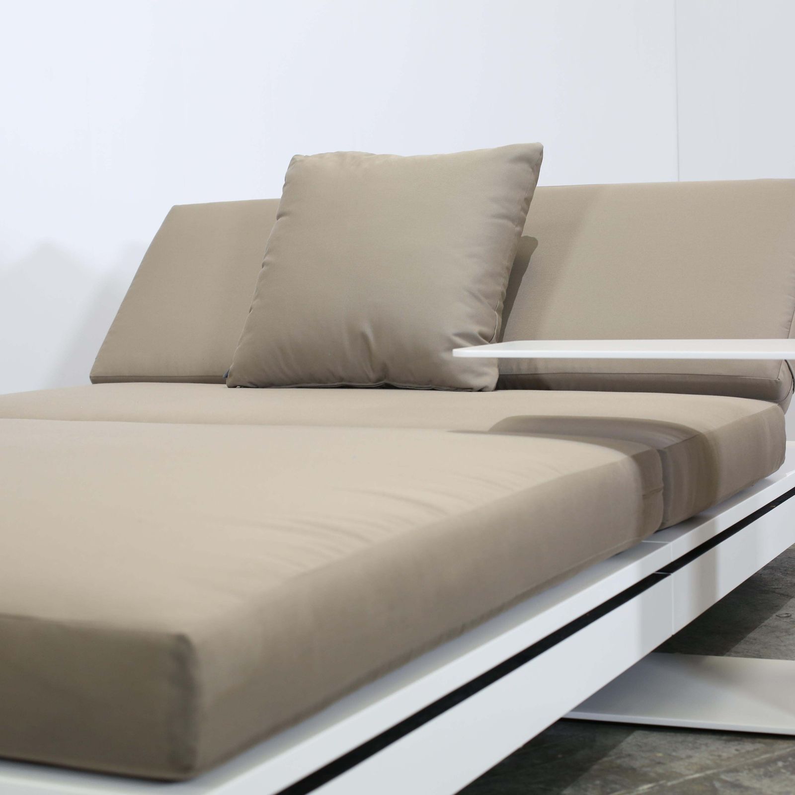Manutti Elements Sun Loungers, Set Of Two photo vintage
