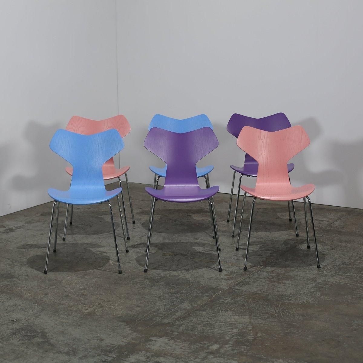 Fritz Hansen Grand Prix Chairs By Arne Jacobsen, Set Of Six photo Furniture