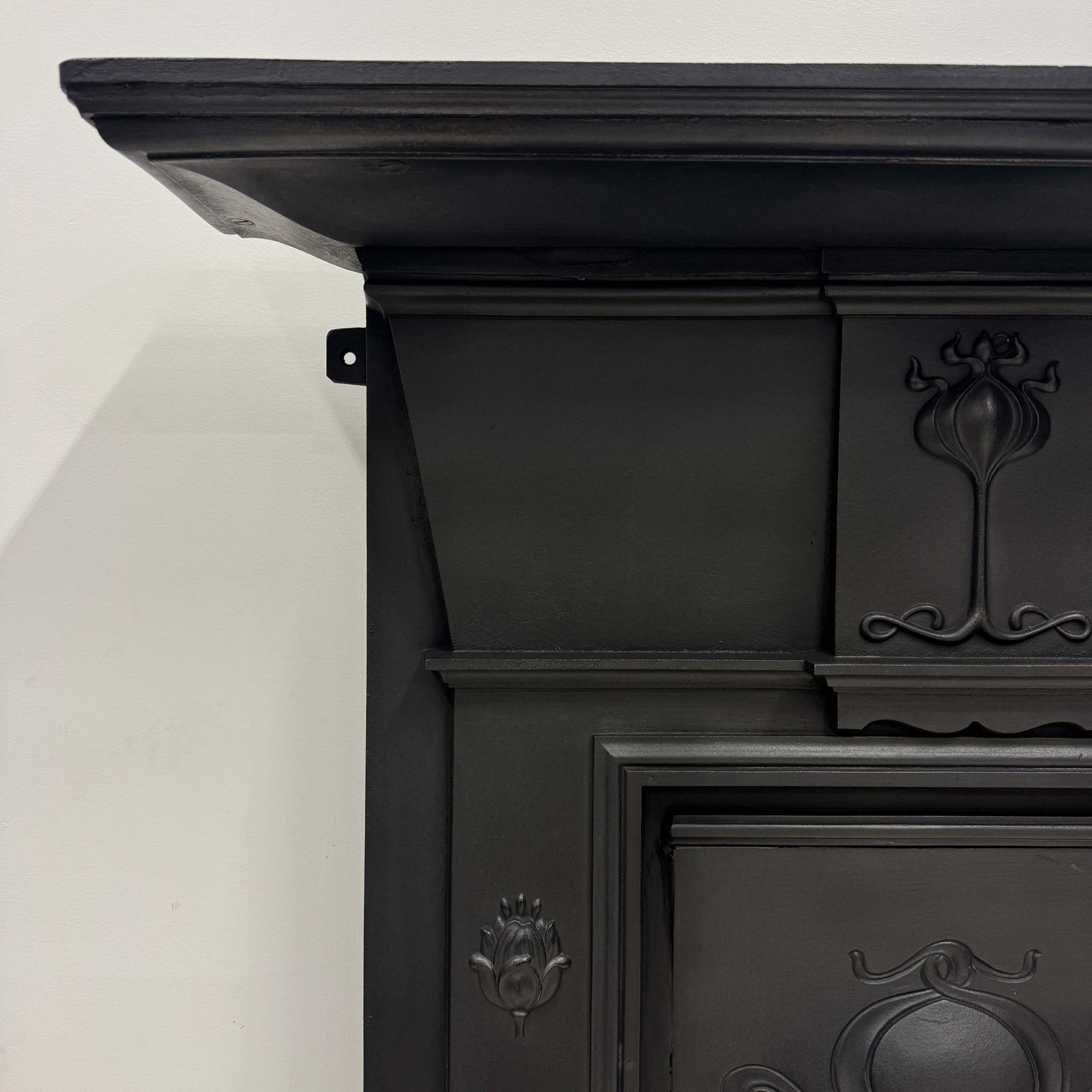 Antique Tiled Cast Iron Combination Fireplace photo Home Fixtures