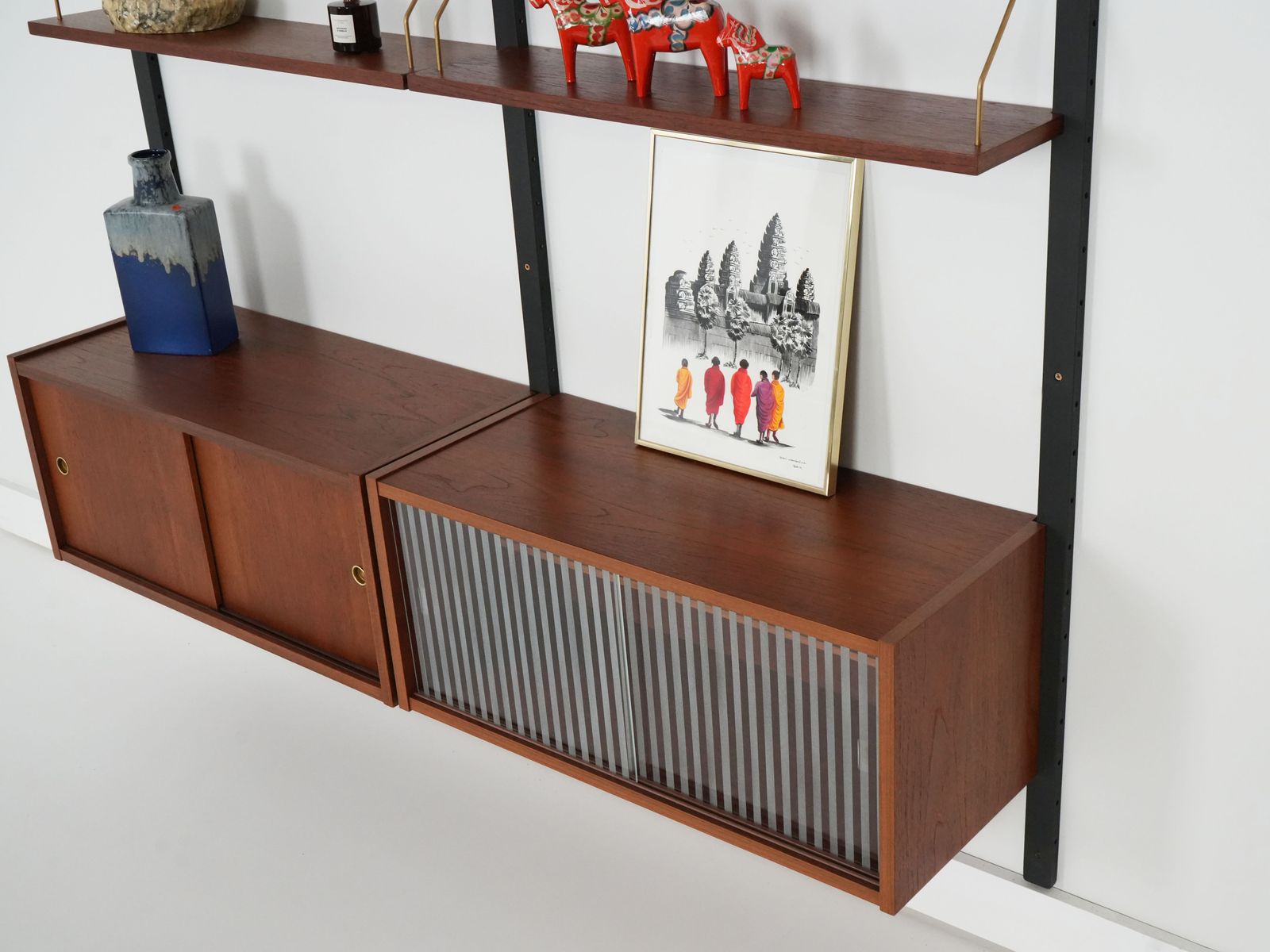 photo vinterior Teak System Bookcase, Danish Design, 1960s, Production: Denmark