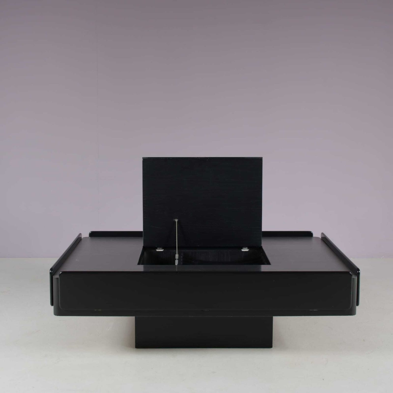 “Caori” Coffee Table By Vico Magistretti For Gavina, Italy 1960 photo furniture