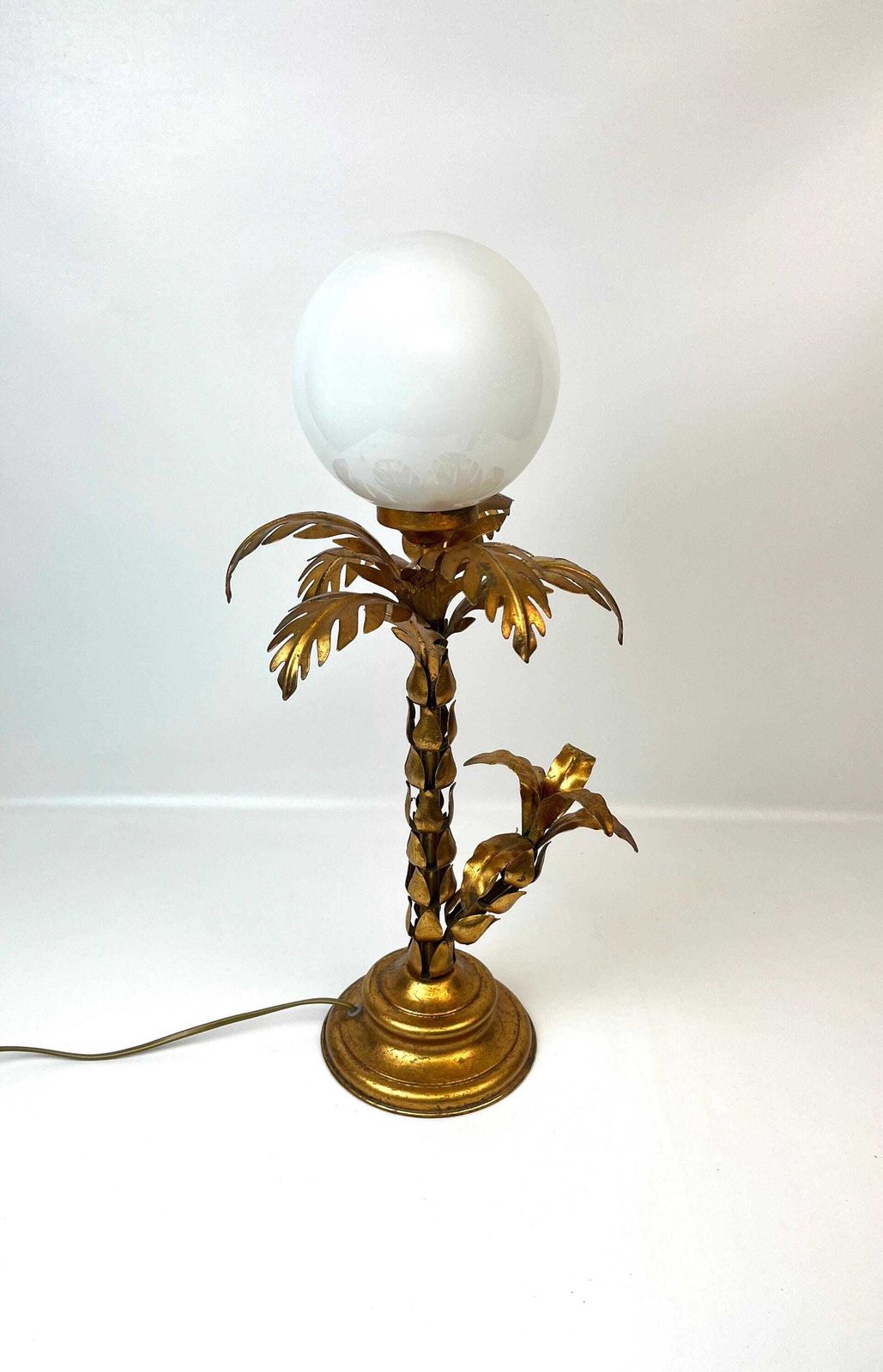 Rare Hollywood Regency Mid Century Gilt Metal Palm Tree Table Lamp By Hans Kögl Germany photo vintage
